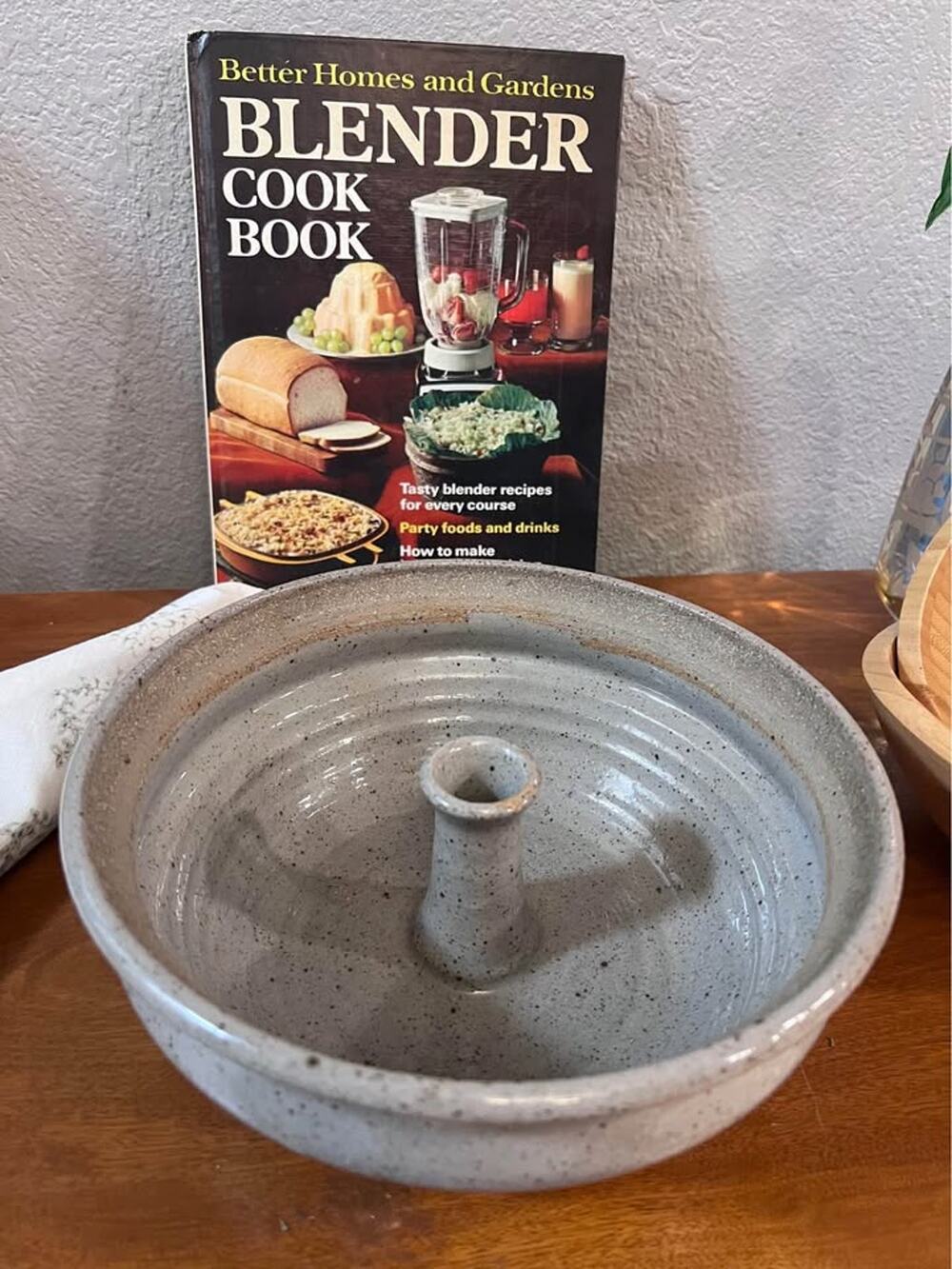 Vintage Stoneware Bundt Cake Pan